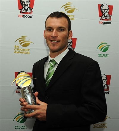 Prestigious award for SWD's McMillan